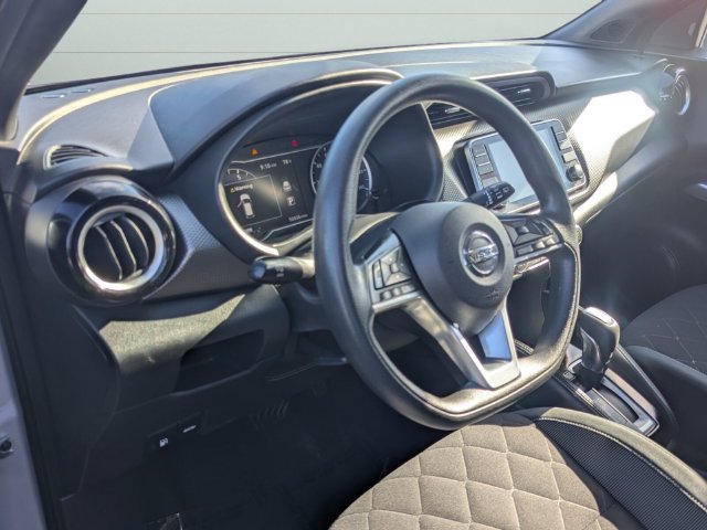 Certified 2020 Nissan Kicks SV w/ Exterior Package FWD image 11