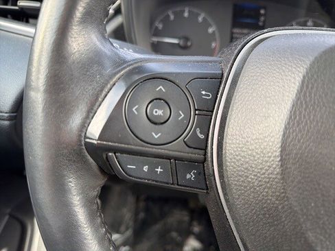 Used 2024 Toyota Corolla Cross LE image 23