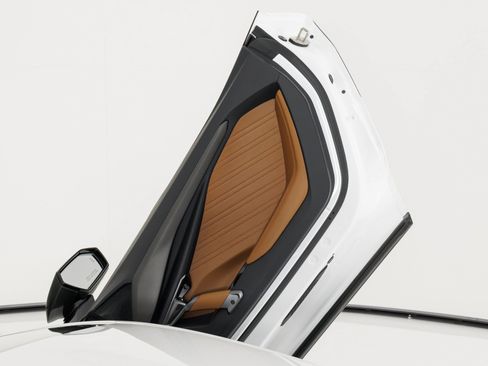 Used 2024 Lamborghini Revuelto AWD/4WD image 49