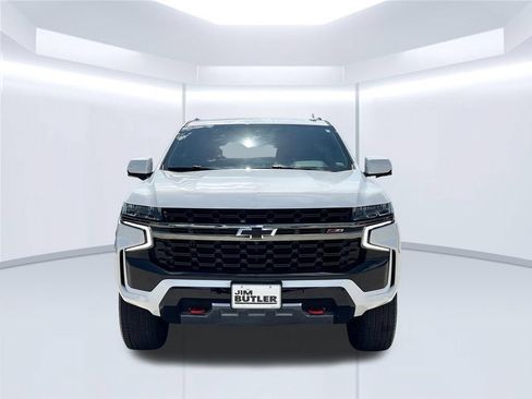 Used 2022 Chevrolet Tahoe Z71 w/ Luxury Package AWD/4WD image 10