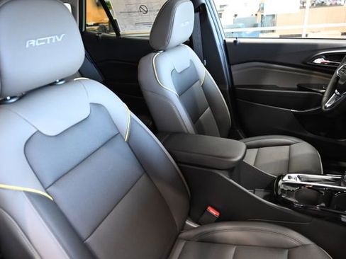 New 2026 Chevrolet TrailBlazer LT image 8