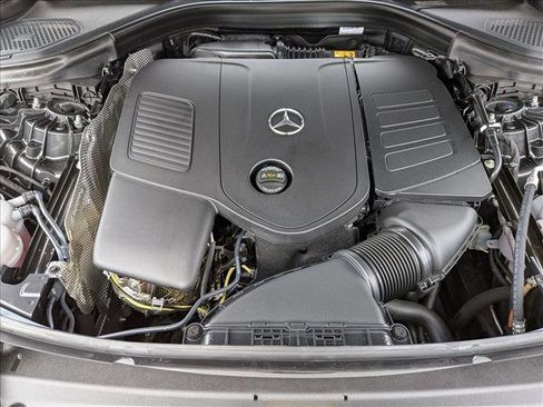 Used 2026 Mercedes-Benz GLC 300 image 16