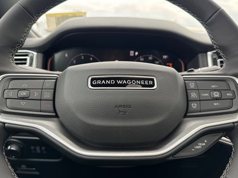 New 2026 Jeep Grand Wagoneer Limited AWD/4WD image 22