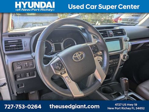 Used 2018 Toyota 4Runner Limited image 12