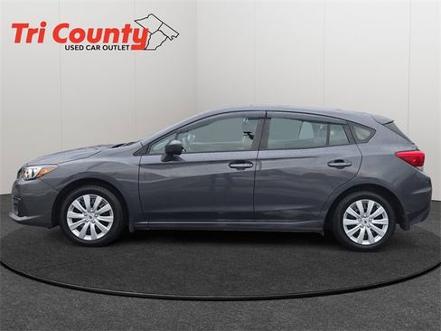 Used 2023 Subaru Impreza 2.0i image 5