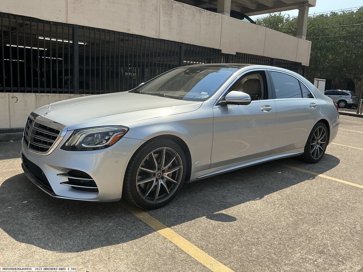 Used 2019 Mercedes-Benz S 560 Sedan image 4