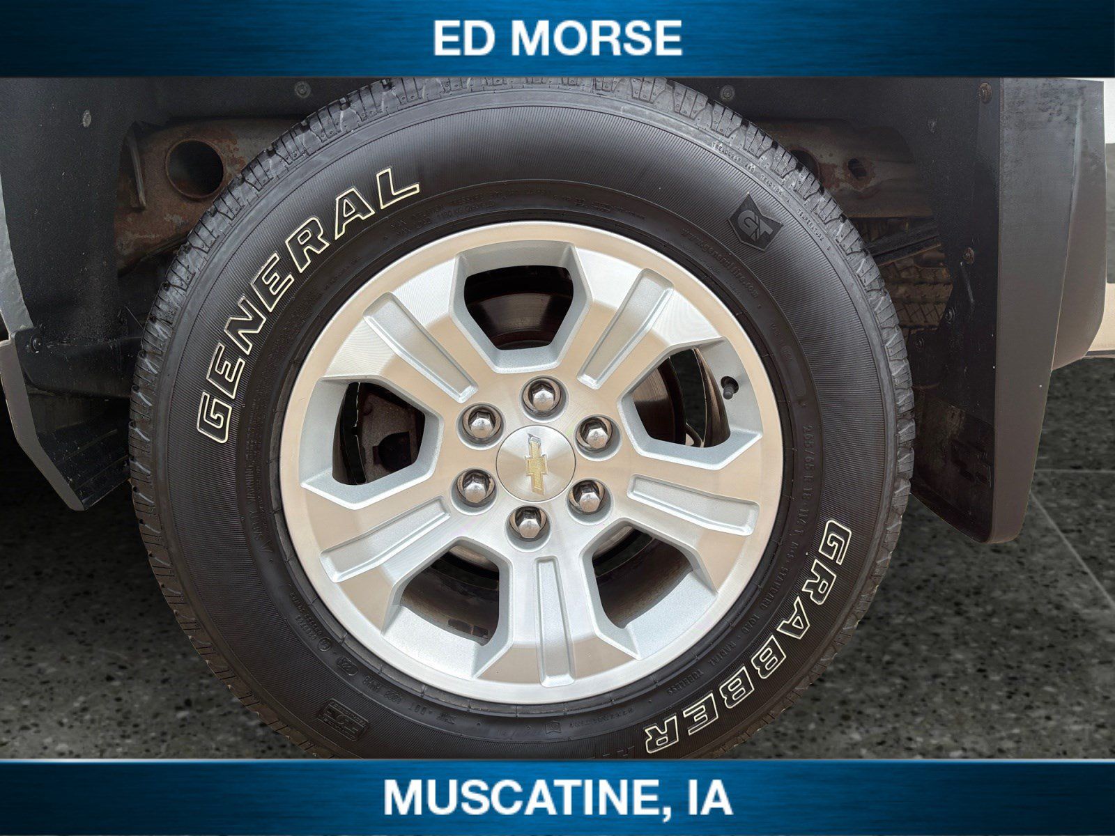Used 2017 Chevrolet Silverado 1500 LT w/ All Star Edition AWD/4WD image 10
