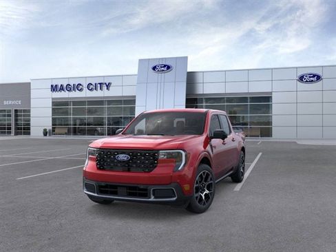 New 2025 Ford Maverick Lariat w/ 4K Tow Package image 2