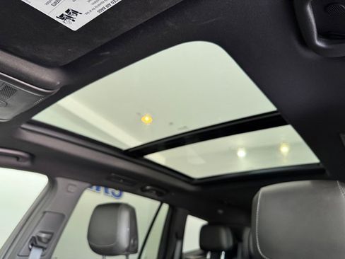 Certified 2024 Cadillac XT6 Sport AWD/4WD image 17