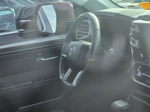 Used 2022 Toyota Tundra SR5 image 19