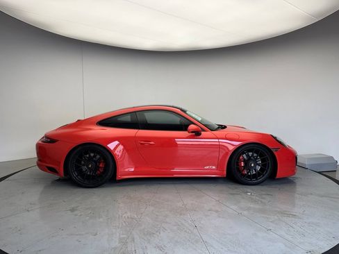 Used 2019 Porsche 911 Carrera GTS RWD image 19