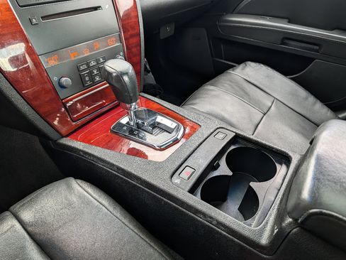 Used 2007 Cadillac STS w/ Wood Trim Package RWD image 22