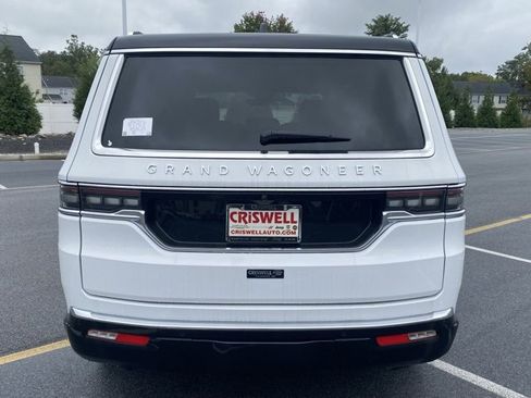 New 2024 Jeep Grand Wagoneer Series I w/ HD Trailer Tow Package image 6
