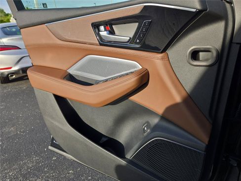 New 2026 Acura MDX SH-AWD w/ Advance Package image 15