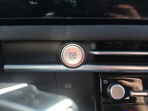 New 2026 Hyundai Tucson Limited image 44