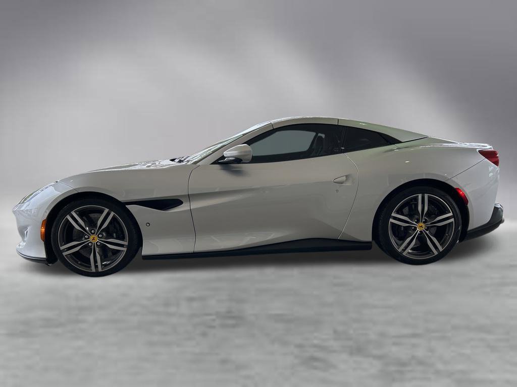 Used 2019 Ferrari Portofino RWD image 17