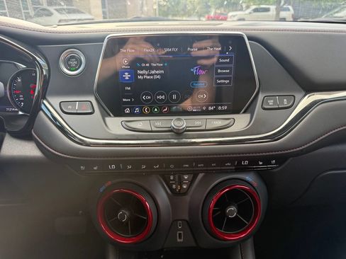 Used 2022 Chevrolet Blazer RS w/ Enhanced Convenience Package FWD image 16