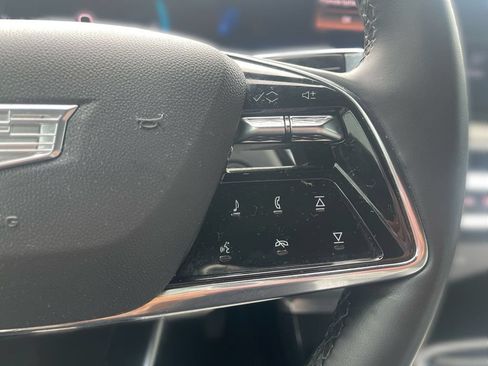 Certified 2024 Cadillac Lyriq Luxury AWD/4WD image 22
