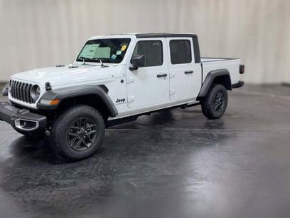 New 2026 Jeep Gladiator Sport