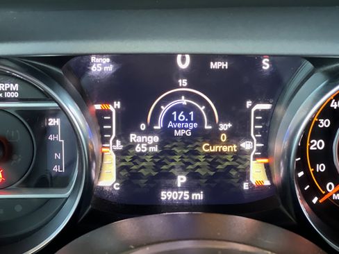 Used 2022 Jeep Wrangler Unlimited Sport S image 27