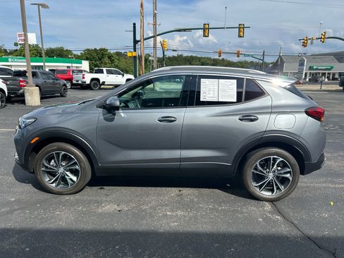 Used 2021 Buick Encore GX Essence w/ Advanced Technology Package AWD/4WD image 10