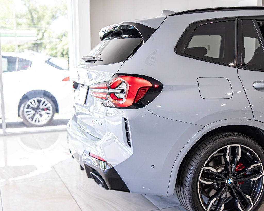 Used 2024 BMW X3 M40i w/ Premium Enhanced Package AWD/4WD image 12