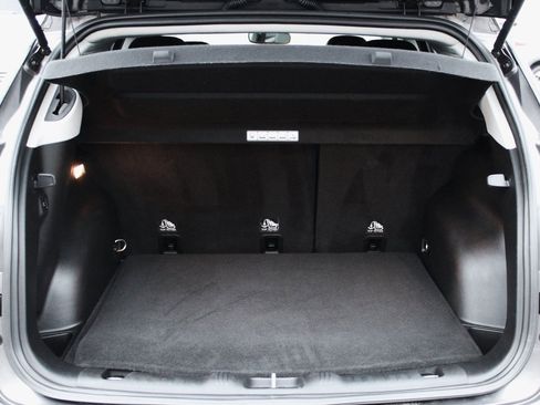 Used 2018 Jeep Compass Limited w/ Navigation Group image 19