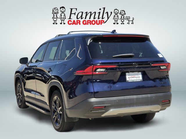 Certified 2025 Toyota Grand Highlander FWD image 3