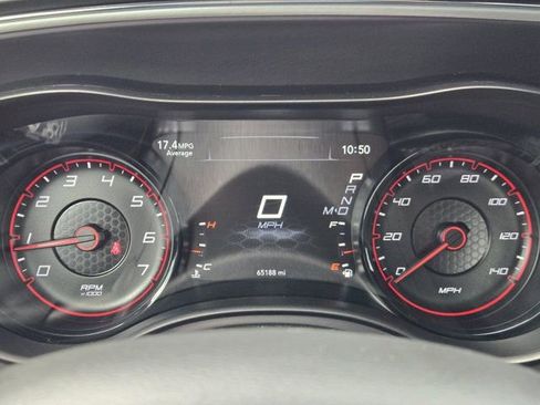 Used 2022 Dodge Charger SXT w/ Plus Group RWD image 15