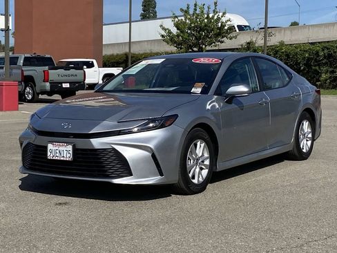 Certified 2025 Toyota Camry LE image 36
