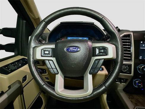 Used 2017 Ford F250 Lariat w/ Lariat Ultimate Package image 10