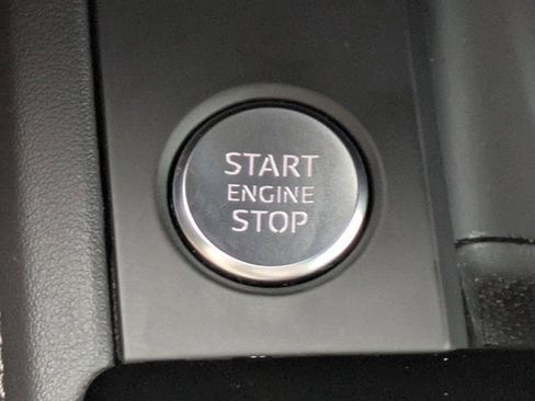 Used 2024 Audi A4 2.0T Premium Plus image 25