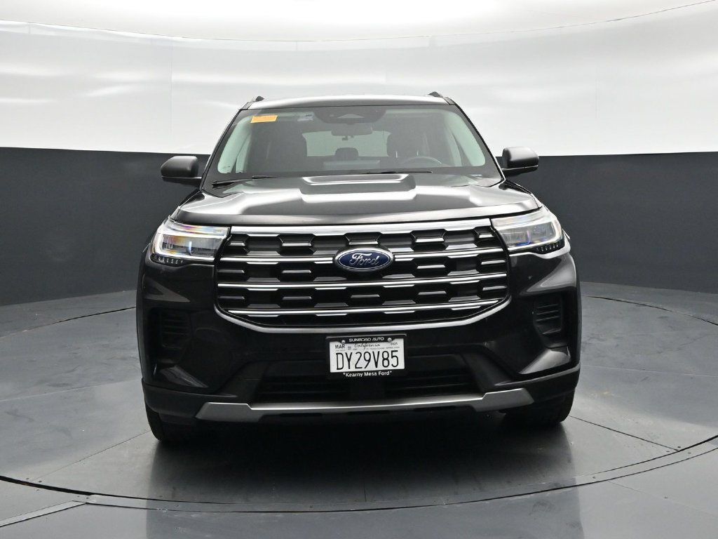 Certified 2025 Ford Explorer Active AWD/4WD image 26