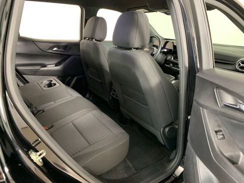 Used 2025 Chevrolet Equinox LT image 33