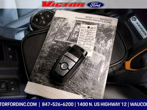 Used 2023 Ford Bronco Badlands w/ Sasquatch Package image 23
