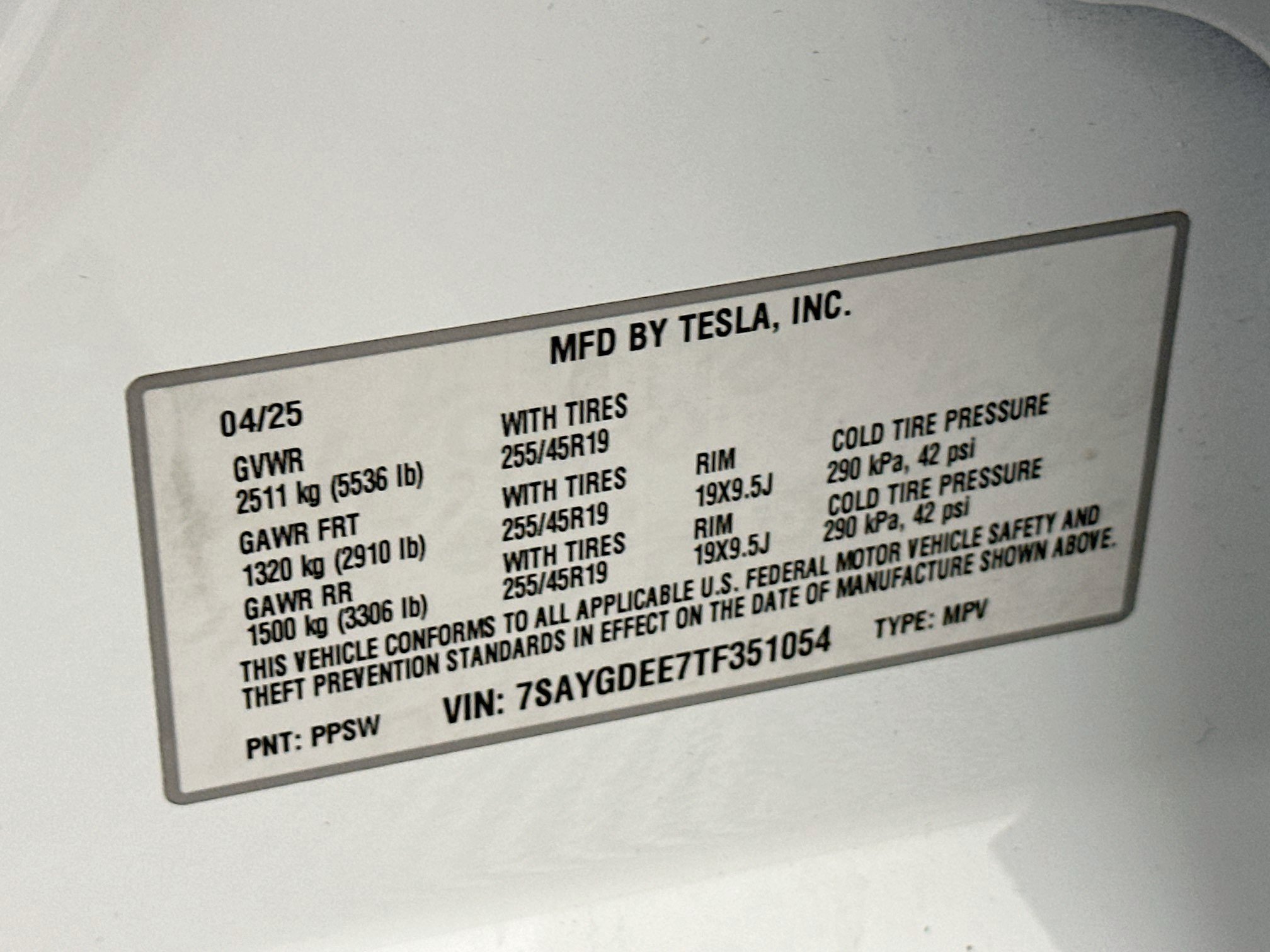 Used 2026 Tesla Model Y Long Range AWD/4WD image 12