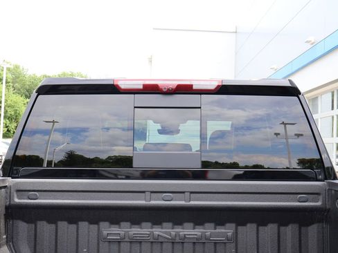 Used 2024 GMC Sierra 2500 Denali Ultimate AWD/4WD image 39