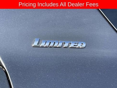Used 2018 Toyota 4Runner Limited AWD/4WD image 11