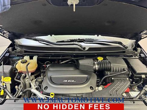 Used 2018 Chrysler Pacifica Touring Plus FWD image 10