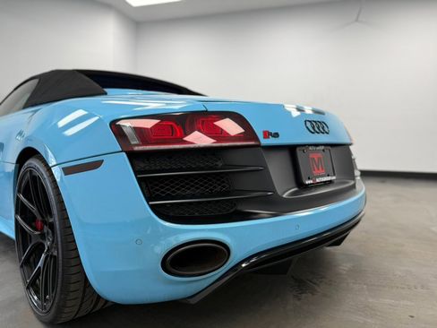 Used 2011 Audi R8 V10 image 30