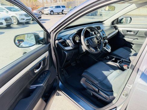 Used 2019 Honda CR-V LX image 9