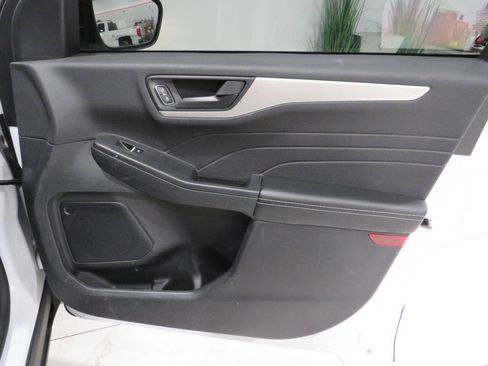 Used 2022 Ford Escape S FWD image 26