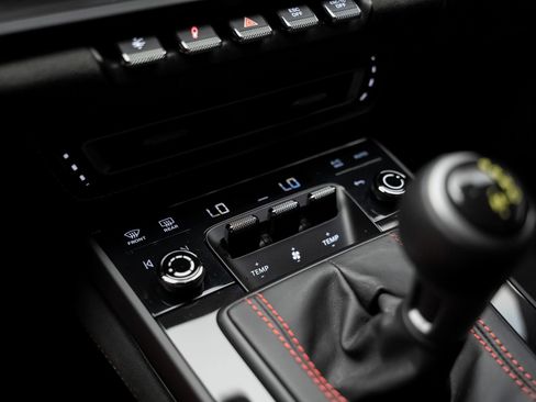 Used 2024 Porsche 911 GT3 image 53