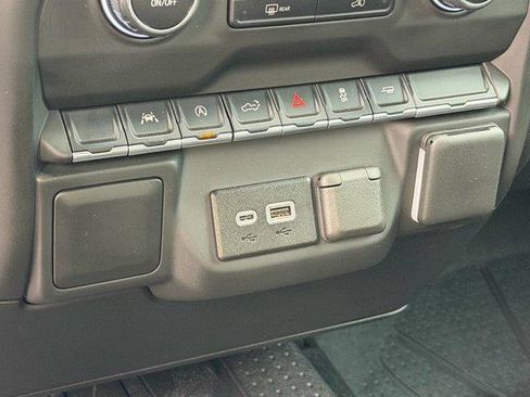 Used 2026 Chevrolet Silverado 1500 Custom w/ Turbomax Blackout Package image 29