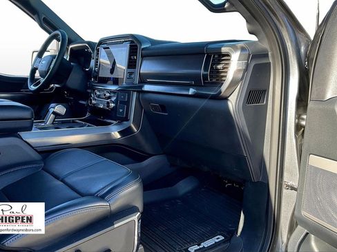 Used 2024 Ford F150 Platinum w/ FX4 Off-Road Package image 17