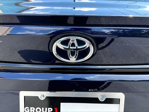 Certified 2025 Toyota Corolla SE FWD image 31