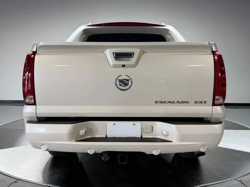 Used 2008 Cadillac Escalade EXT AWD/4WD image 5