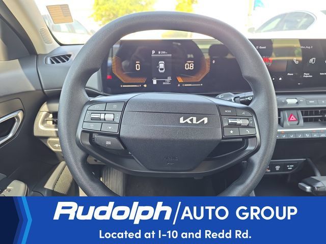 Used 2025 Kia K4 FWD image 14
