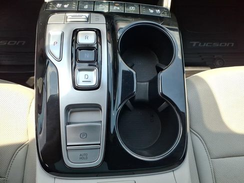 Certified 2024 Hyundai Tucson Limited FWD image 23