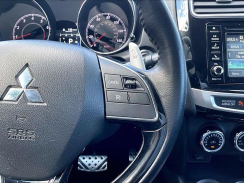 Used 2017 Mitsubishi Outlander Sport SEL AWD/4WD image 18